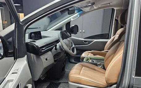 Hyundai Staria, 2024 год, 4 671 333 рублей, 5 фотография