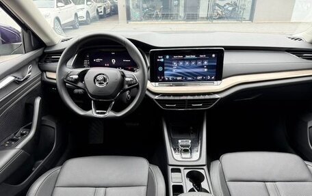 Skoda Octavia IV, 2022 год, 2 070 000 рублей, 2 фотография