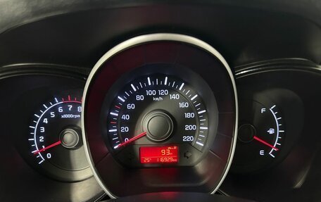 KIA Rio III рестайлинг, 2016 год, 990 000 рублей, 11 фотография