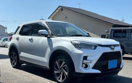Toyota Raize I, 2021 год, 1 413 000 рублей, 3 фотография