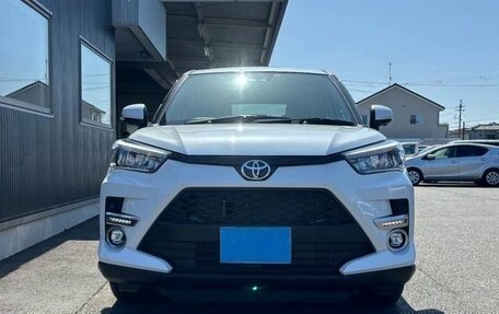 Toyota Raize I, 2021 год, 1 413 000 рублей, 2 фотография