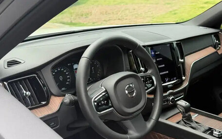 Volvo XC60 II, 2021 год, 2 650 111 рублей, 8 фотография