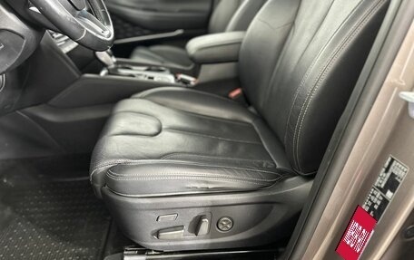 Hyundai Santa Fe IV, 2019 год, 2 550 000 рублей, 10 фотография