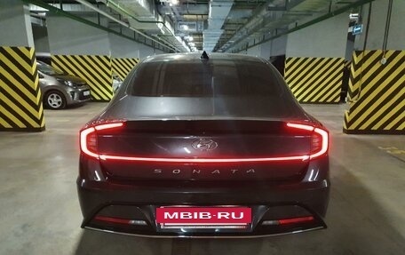 Hyundai Sonata VIII, 2021 год, 2 400 000 рублей, 3 фотография