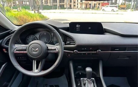 Mazda 3, 2022 год, 1 860 000 рублей, 7 фотография