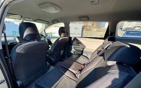 Toyota Wish II, 2011 год, 959 000 рублей, 19 фотография