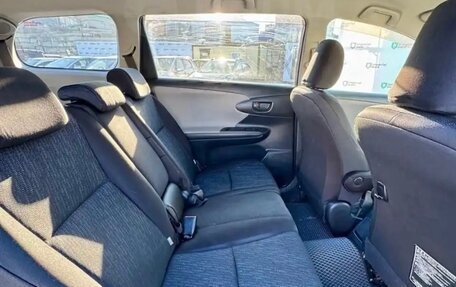 Toyota Wish II, 2011 год, 959 000 рублей, 18 фотография