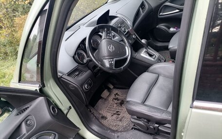Opel Zafira C рестайлинг, 2012 год, 1 000 000 рублей, 2 фотография
