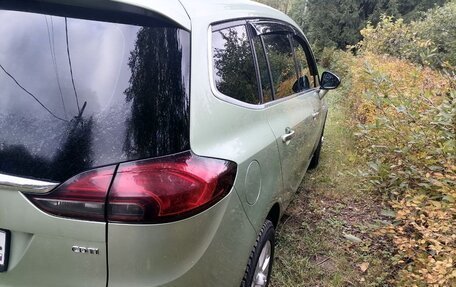 Opel Zafira C рестайлинг, 2012 год, 1 000 000 рублей, 3 фотография