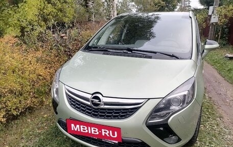 Opel Zafira C рестайлинг, 2012 год, 1 000 000 рублей, 6 фотография