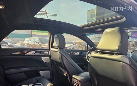 Lincoln MKZ II рестайлинг, 2020 год, 1 790 000 рублей, 13 фотография