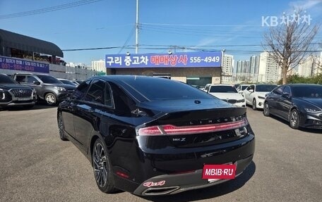 Lincoln MKZ II рестайлинг, 2020 год, 1 790 000 рублей, 6 фотография