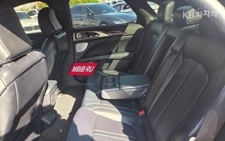 Lincoln MKZ II рестайлинг, 2020 год, 1 790 000 рублей, 10 фотография