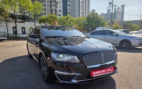 Lincoln MKZ II рестайлинг, 2020 год, 1 790 000 рублей, 3 фотография
