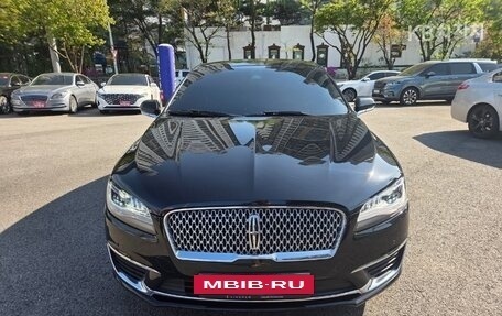 Lincoln MKZ II рестайлинг, 2020 год, 1 790 000 рублей, 2 фотография