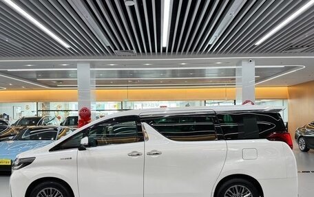 Toyota Alphard III, 2021 год, 7 700 000 рублей, 5 фотография