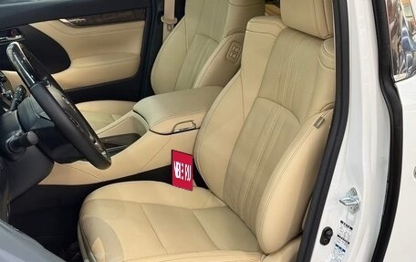 Toyota Alphard III, 2021 год, 7 700 000 рублей, 10 фотография