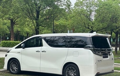 Toyota Vellfire II, 2022 год, 7 000 000 рублей, 4 фотография