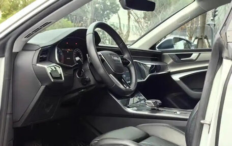 Audi A7, 2022 год, 4 955 123 рублей, 9 фотография