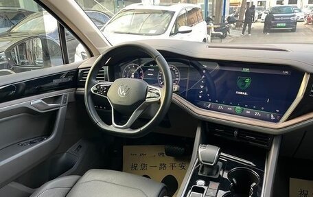 Volkswagen Touareg III, 2021 год, 5 114 000 рублей, 2 фотография