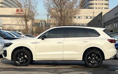 Volkswagen Touareg III, 2021 год, 5 114 000 рублей, 7 фотография