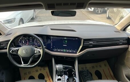 Volkswagen Touareg III, 2021 год, 5 114 000 рублей, 15 фотография