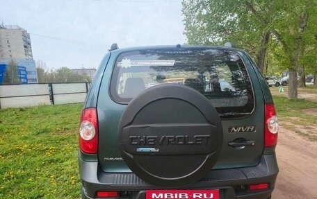 Chevrolet Niva I рестайлинг, 2015 год, 660 000 рублей, 6 фотография