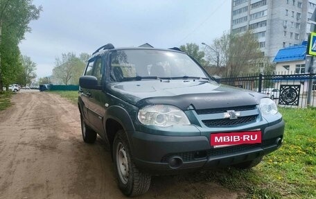 Chevrolet Niva I рестайлинг, 2015 год, 660 000 рублей, 3 фотография