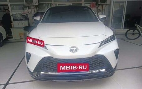 Toyota Venza, 2024 год, 3 297 000 рублей, 2 фотография