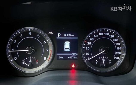 Hyundai Venue I, 2022 год, 1 800 000 рублей, 11 фотография