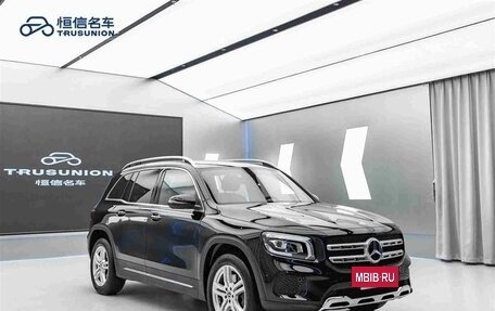 Mercedes-Benz GLB, 2022 год, 2 345 000 рублей, 3 фотография