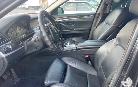 BMW 5 серия, 2011 год, 2 050 000 рублей, 16 фотография