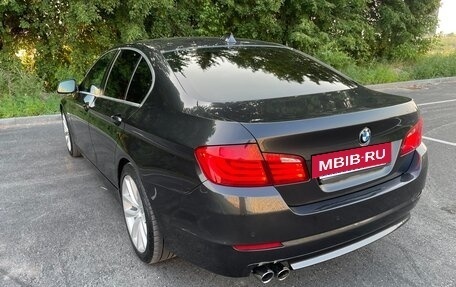 BMW 5 серия, 2011 год, 2 050 000 рублей, 7 фотография