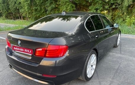 BMW 5 серия, 2011 год, 2 050 000 рублей, 5 фотография