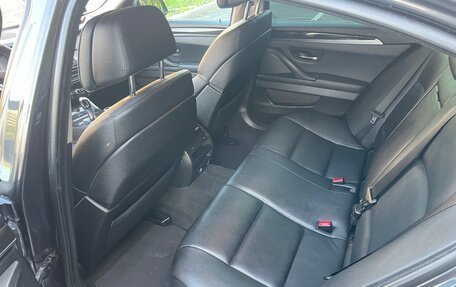 BMW 5 серия, 2011 год, 2 050 000 рублей, 22 фотография