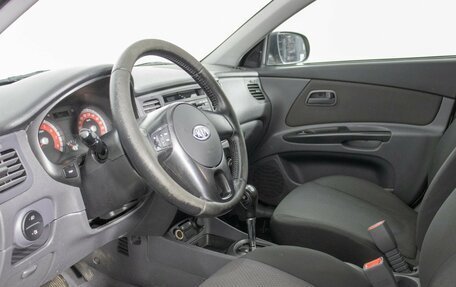 KIA Rio II, 2011 год, 615 000 рублей, 10 фотография