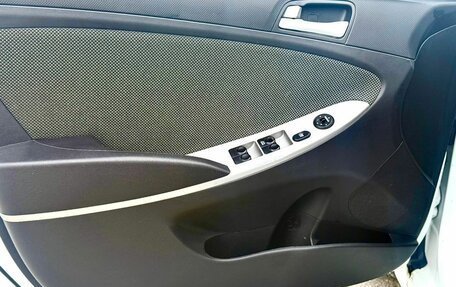 Hyundai Solaris II рестайлинг, 2011 год, 850 000 рублей, 9 фотография