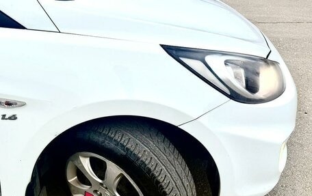 Hyundai Solaris II рестайлинг, 2011 год, 850 000 рублей, 2 фотография