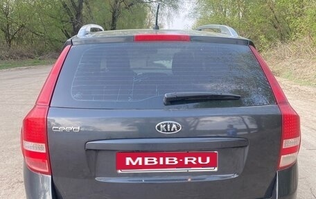 KIA cee'd I рестайлинг, 2011 год, 650 000 рублей, 3 фотография