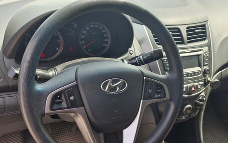 Hyundai Solaris II рестайлинг, 2016 год, 999 000 рублей, 8 фотография