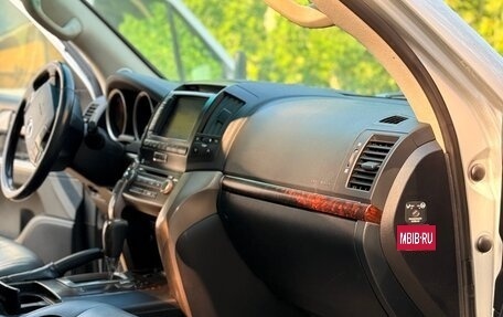 Toyota Land Cruiser 200, 2010 год, 3 500 000 рублей, 10 фотография