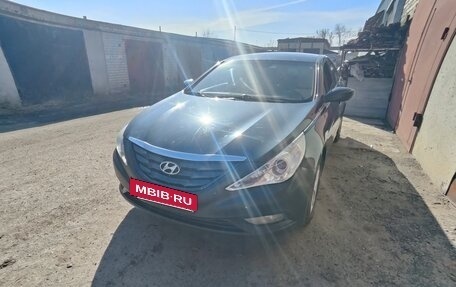 Hyundai Sonata VI, 2010 год, 950 000 рублей, 4 фотография