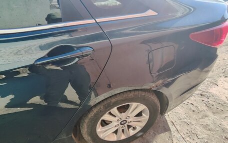 Hyundai Sonata VI, 2010 год, 950 000 рублей, 6 фотография