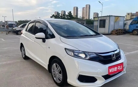 Honda Fit III, 2020 год, 1 000 000 рублей, 2 фотография