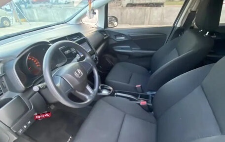 Honda Fit III, 2020 год, 1 000 000 рублей, 5 фотография