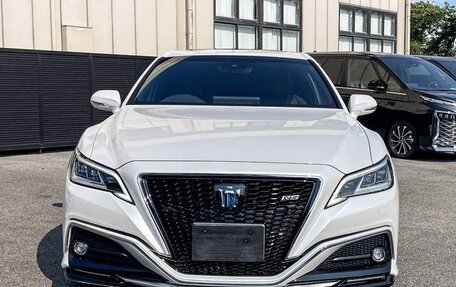 Toyota Crown, 2021 год, 2 520 000 рублей, 2 фотография