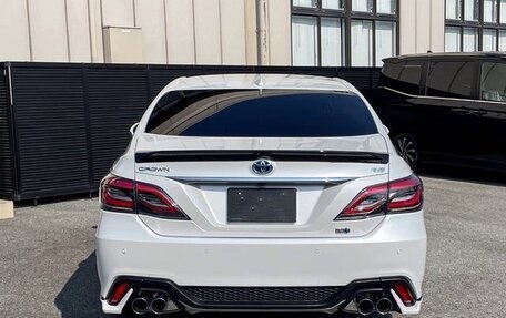 Toyota Crown, 2021 год, 2 520 000 рублей, 12 фотография