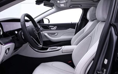 Mercedes-Benz CLS, 2022 год, 5 070 000 рублей, 6 фотография