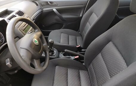 Skoda Octavia, 2011 год, 750 000 рублей, 14 фотография