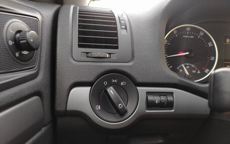 Skoda Octavia, 2011 год, 750 000 рублей, 27 фотография